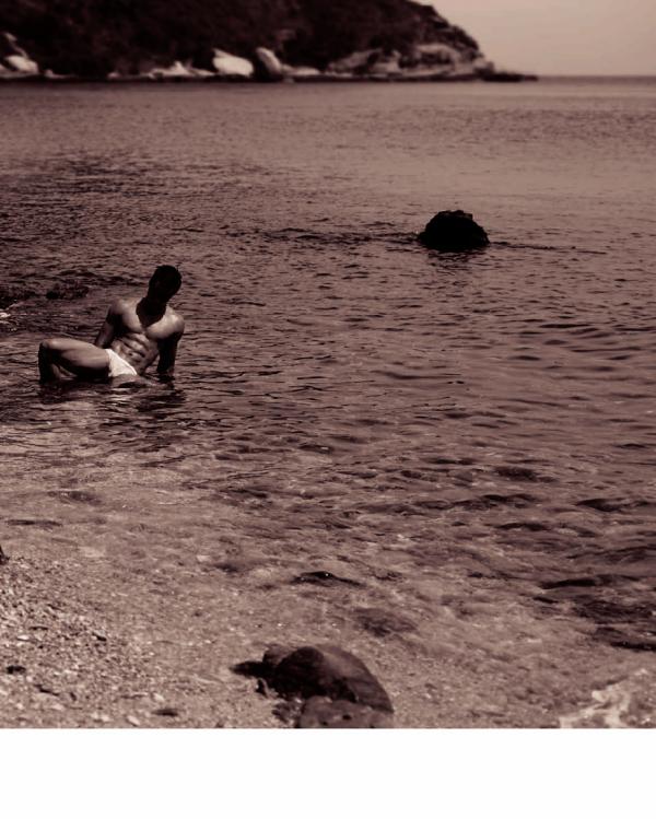 Homme-6-精壯美男魚